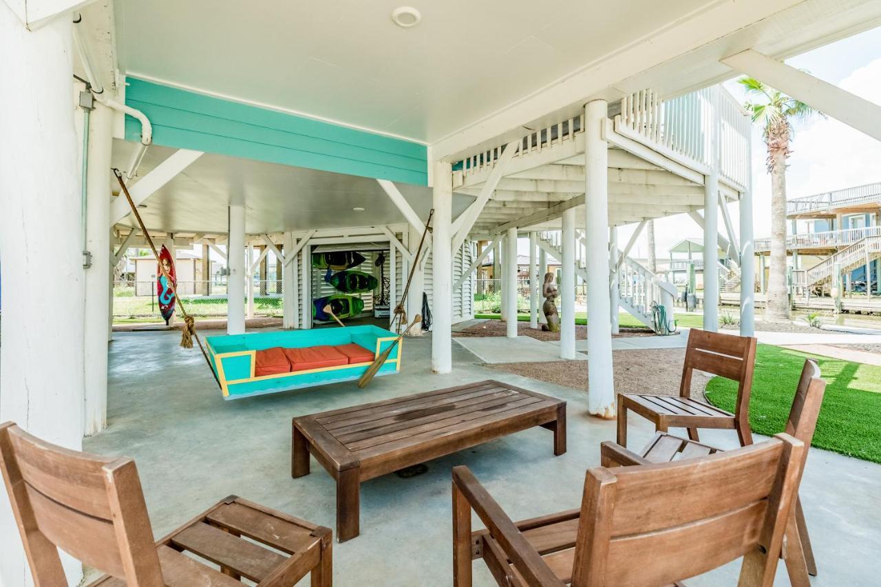 The Quirky Whale Villa Surfside Beach Bagian luar foto